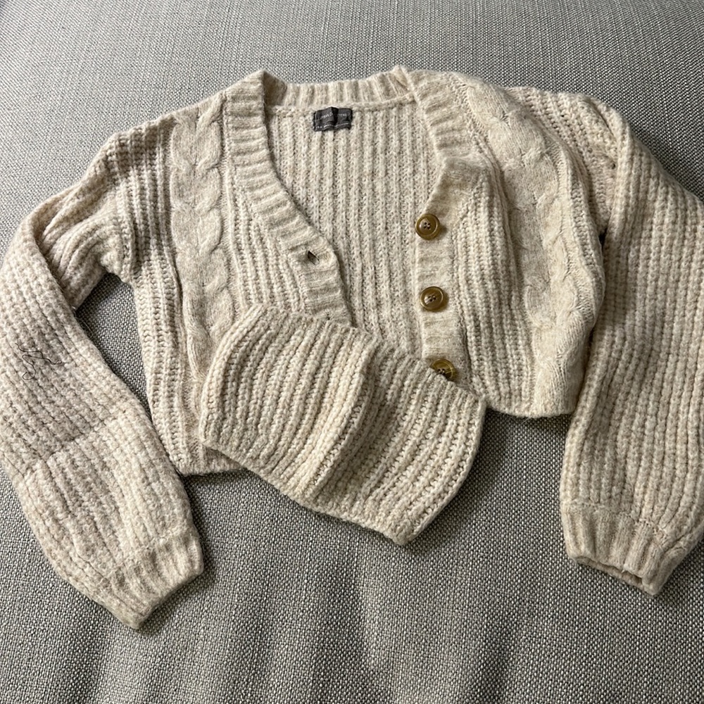 UO Lolli Cable Knit  Cropped Cardigan & Tube Top Set - Ivory